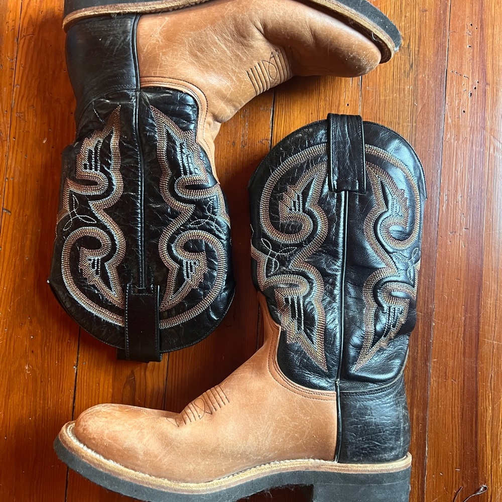 Men’s Roper Boots size 8 1/2 Made In Spain